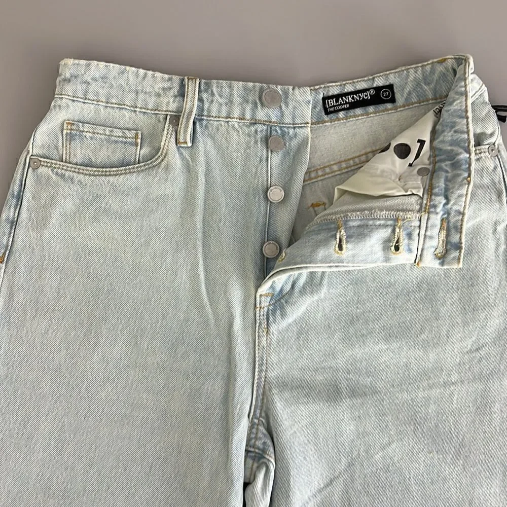 NWT BLANK NYC The Cooper Slim Straight Leg Jean W/ Slit in Super Powers Size 27